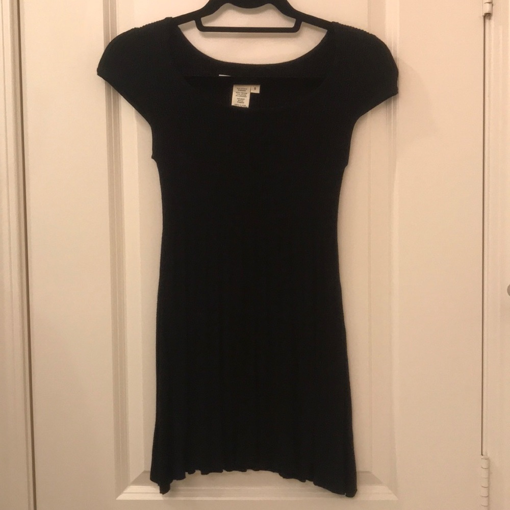 Max Studio Stretchy Pleated Top